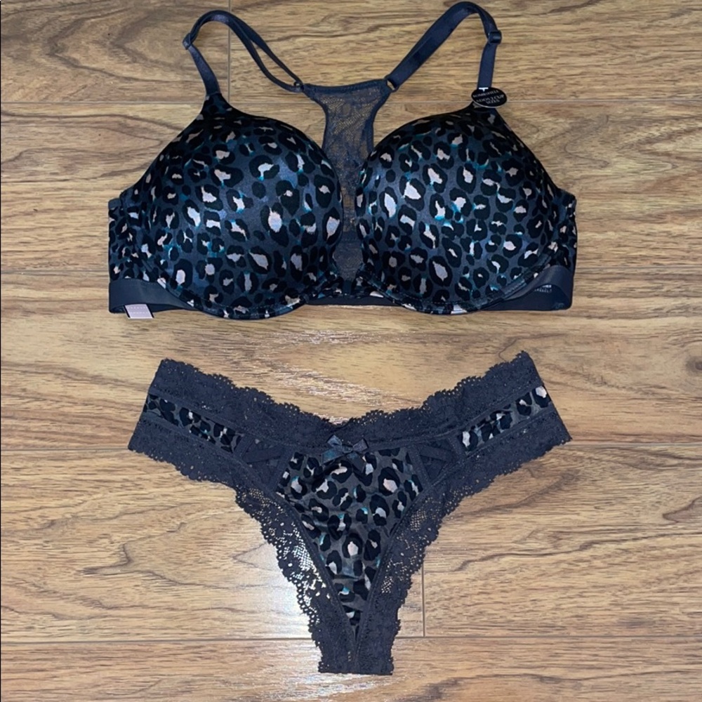 Victoria’s Secret bombshell bra set